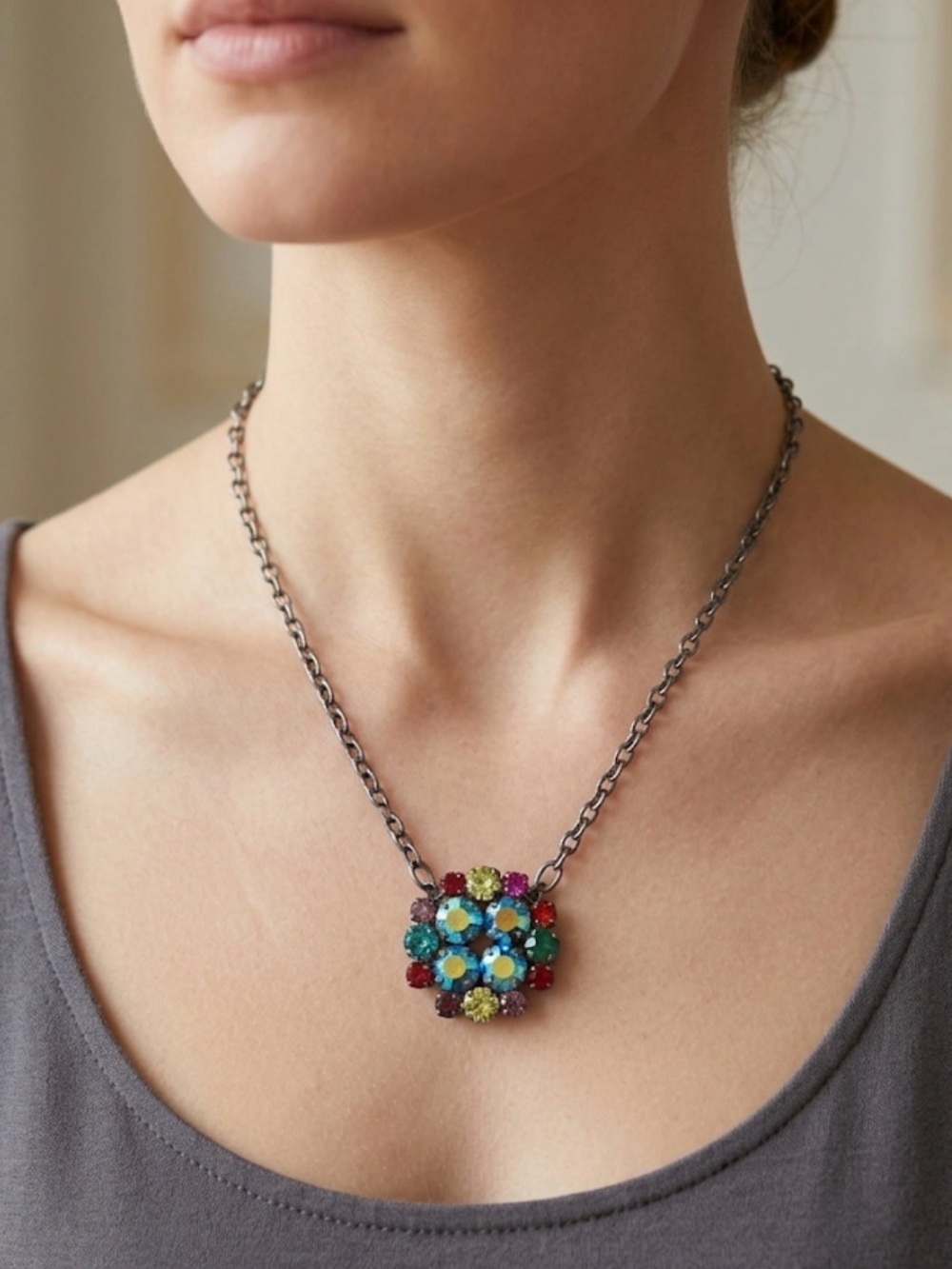 Sabika W12 Austrian Crystal Flower Necklace